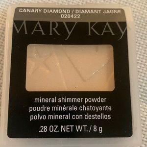 Canary diamonds mineral shimmer powder